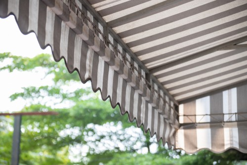 How To Remove An Awning?